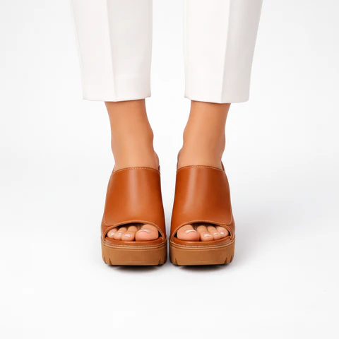 ALESSIA™ - ULTRA-COMFORT LEATHER PLATFORM SANDALS