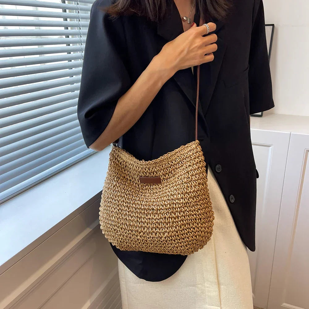 LANA SHOULDER BAG