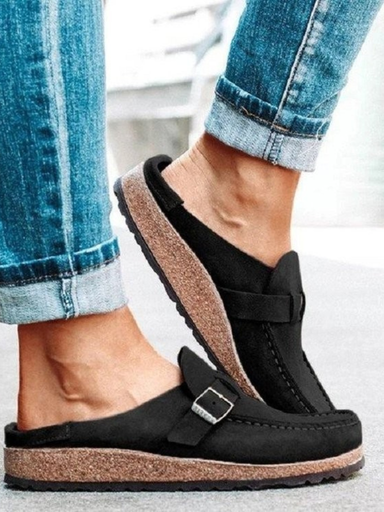 VALENCIA™ – SUEDE BUCKLE COMFORT CLOGS